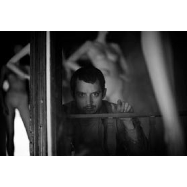 Кто является покупателем секс шоп?