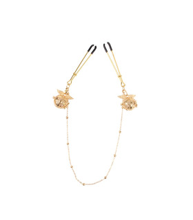 Набор анальная пробка и зажимы для сосков Chisa Senuelo Kit с бантом и кулонами, золотистый - No Taboo