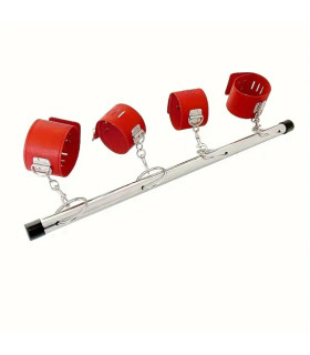 Распорка металлическая с манжетами на карабинах, красная - No Taboo