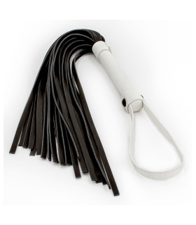 Флоггер светящийся в темноте NS Novelties белый, 61 см - No Taboo