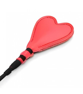 Стек в форме сердечка Crop heart red, черный с красным, 66 см - No Taboo