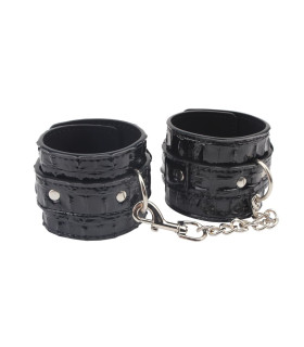 Наручники с тиснением Chisa Behave, черные - No Taboo