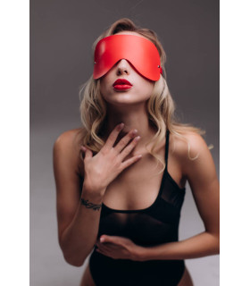 Маска на глаза MD1 Candy Hero, экокожа, красная, One Size - No Taboo