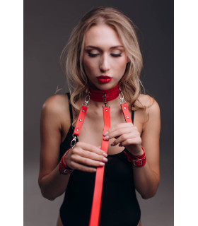 Ошейник с поводком и наручниками Fet 22 Candy Hero, ручная работа, экокожа, красные - No Taboo