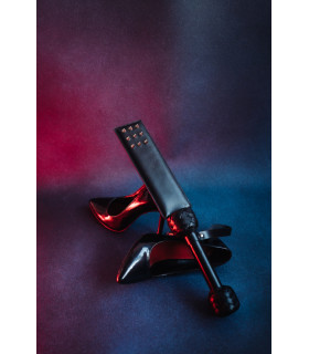 Паддл с шипами Candy Hero, натуральная кожа, черный, 40 см - No Taboo