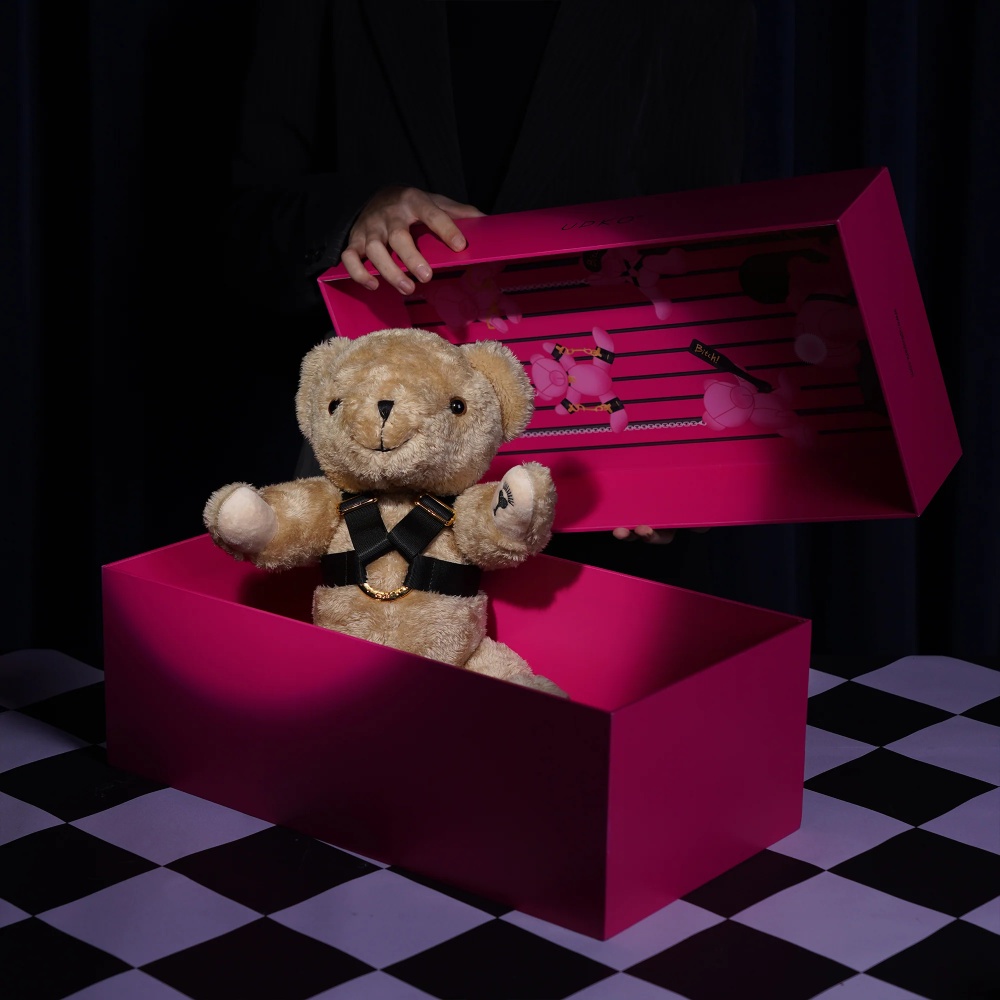 Подарунковий набір UPKO Bear With Me Limited Gift Set плюшевий ведмідь в портупеї (332049), zoom