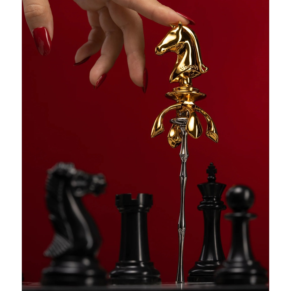 Уретральный катетер в виде шахматной фигуры Knight The Chess UPKO The Chess Collection с двумя насадками, металл, серебряно-золотой (332043), zoom