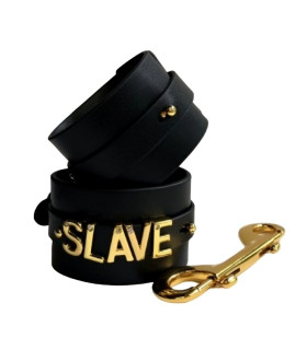 Наручники с надписью Slave от UPKO, из натуральной кожи, черные с золотой фурнитурой - No Taboo