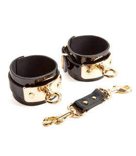 Наручники кожаные NO TABOO с золотистой фурнитурой и соединителем, черные, One Size - No Taboo