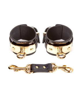 Наручники кожаные NO TABOO с золотистой фурнитурой и соединителем, черные, One Size - No Taboo