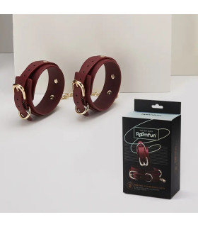 Наручники кожаные Roomfun на застежке, бордовые - No Taboo