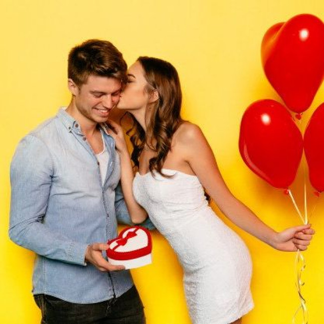 Что подарить на 14 Февраля?